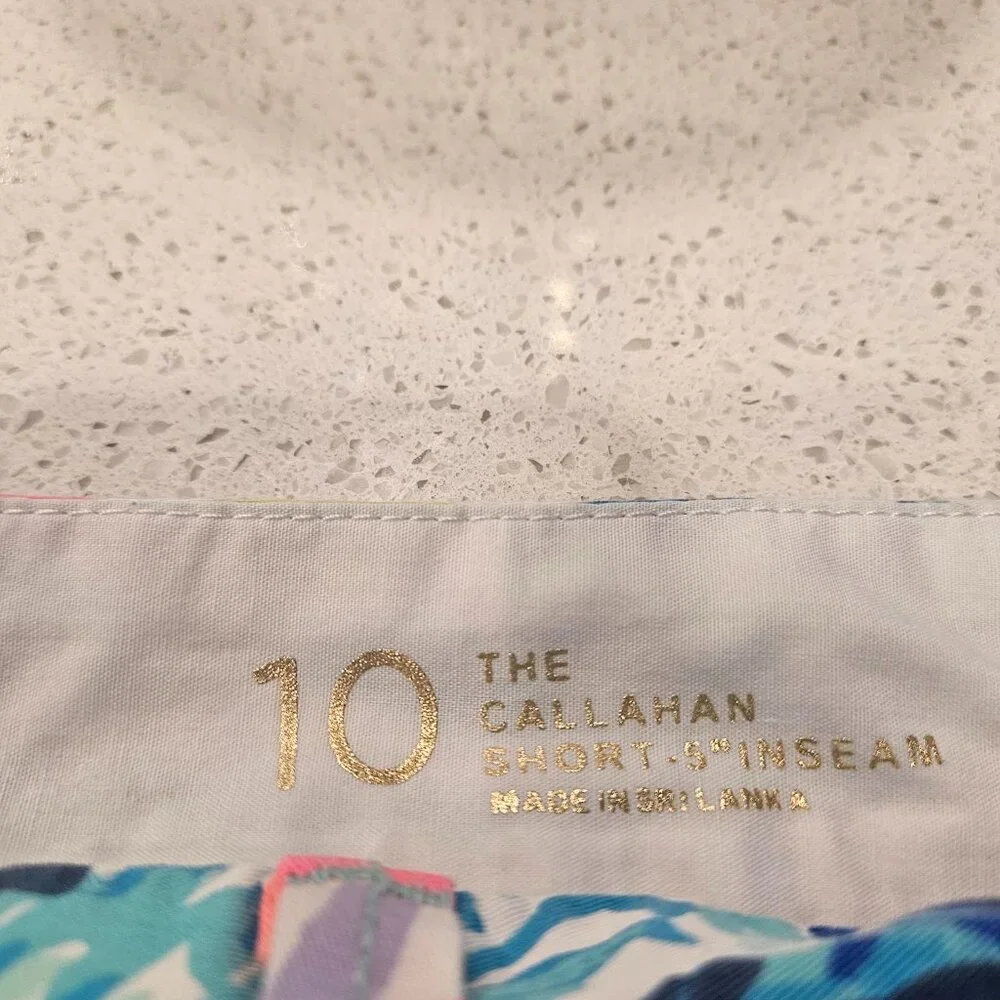 Lily Pulitzer Callahan shorts, multicolor in size 10 - Picture 3 of 4